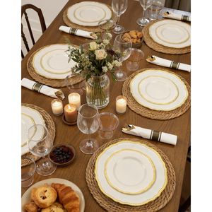 Set di Stoviglie in Plastica Avorio e Oro 350 Pezzi, Decorazioni per Tavola da Festa, Include 50 Piatti Piani, 50 Piattini da Dessert, 50 Bicchieri - Product Image 4