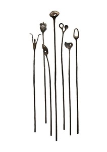 Piquet de jardin rustique en fer galvanisé à poignée spirale, durable, pour aménagement paysager extérieur et support de bordure décoratif - Product Image 5