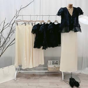 Ensemble deux pièces d'été respirant pour femme, style vintage, en mousseline unie avec nœud, comprenant une blouse et une jupe longue - Product Image 2