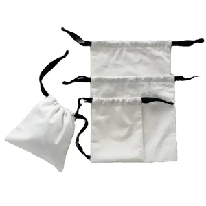 Bolsa reutilizable de algodón con cordón para almacenar alimentos y artículos, con logotipo y tamaño personalizados - Product Image 1