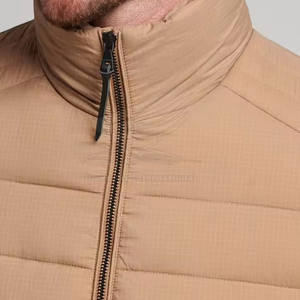 Veste d'hiver en coton 100% de style streetwear avec logo personnalisé sur le devant, veste rembourrée en coton de haute qualité, best-seller - Product Image 5