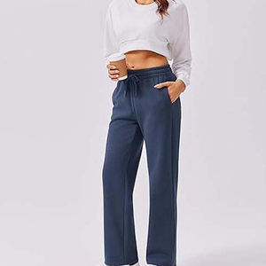 Pantalon pour femme à prix abordable, en tissu nylon extensible premium, séchage rapide, léger, pour usage extérieur et style urbain. - Product Image 4