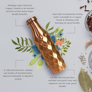 Botella de Cobre Puro sin Juntas de Primera Calidad, Acabado Negro Mate y Martillado, Beneficios Ayurvédicos para la Salud, Botella de Regalo - Product Image 1
