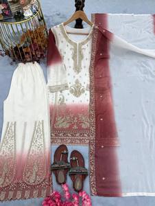 Launching Heavy Dual Tone Star Georgette With Embroidery Work With Jarkhan Diamond Work <b>Top</b> Plazzo & Dupatta Set - Product Image 6