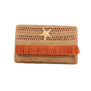 Bolso de mano moderno de rafia auténtica tejida en color marrón, con flecos naranja en contraste y emblema de estrella de mar, estilo playero de verano, bolso de noche. - Product Image 1