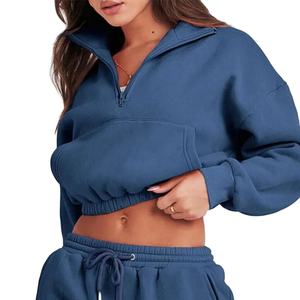 Sweat à capuche court à col roulé à fermeture éclair pour femmes, respirant et durable - Product Image 3