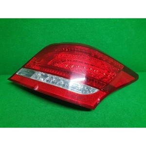 Luz Trasera Derecha Usada Equus 924023N000 - Product Image 1
