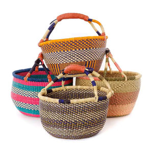 Cesta de Paja Circular Ligera Bolga, Hecha a Mano con Pasto Marino, Ecológica, Personalizable, Organizador de Almacenamiento, Decoración del Hogar, Venta al por Mayor en Vietnam - Product Image 4