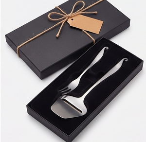 Ensemble de couteaux à fromage en acier inoxydable argenté, couverts élégants parfaits pour les dîners gastronomiques, le service en cuisine et les vaisselles de mariage - Product Image 4