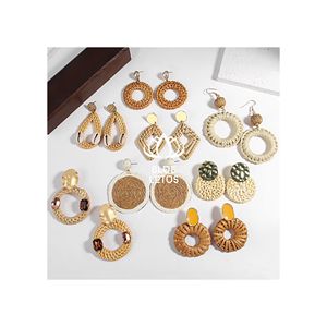 Boucles d'oreilles en rotin naturel, très demandées |   Boucles d'oreilles bohèmes artisanales, pures, propres et saines - Product Image 1