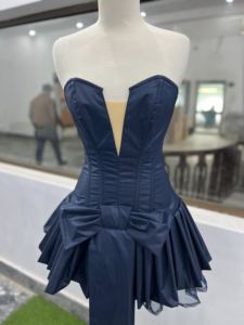 Vestido Mini Corsé sin Tirantes para Mujer, Azul Marino, Satinado, con Varillas, Estilo Bustier con Lazo, Falda Plisada, Sexy, para Fiesta, Personalizado OEM - Product Image 5