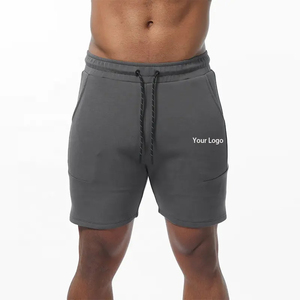 กางเกงขาสั้นออกกำลังกายผู้ชายคุณภาพสูง สีเทา แต่งกระเป๋า ใส่สบาย ผลิตจากผ้าฝ้ายผสม เอวยางยืด เหมาะสำหรับเล่นกีฬา - Product Image 1