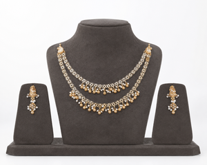 Conjunto de Collar con Colgante en Capas Color Dorado, Perla y Circonia Cúbica, Joyería Elegante para Regalo de Boda o Fiesta - Product Image 1