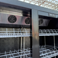 Vitrine réfrigérée verticale de haute qualité à quatre portes vitrées, grande capacité, refroidie par air, pour la présentation de vins
