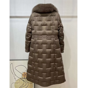 เสื้อแจ็คเก็ตพัฟเฟอร์ตัวยาวสำหรับผู้หญิง ยี่ห้อ Ryan Pro Gear แบบมีฮู้ด บุด้วยโพลีเอสเตอร์ อุ่นสบายสำหรับฤดูหนาว - Product Image 2