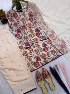 Conjunto de Salwar Kameez de Algodón Pesado de Diseño TENNECY con Top, Pantalón Plazzo y Dupatta, Estilo Festivo con Latkan, Para Todas las Temporadas - Product Image 5