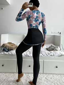 Traje de baño de poliéster, recién llegado, estilo occidental, floral, con cuello en V, con cordón ajustable, de una pieza, hecho a medida, reciclado. - Product Image 3