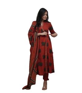 ทำจากผ้าฝ้ายแท้100% แต่ละชิ้นและทุกโอกาสสวมใส่ Kurti & pent พร้อมชุดปัก dupatta จาก surat - Product Image 1