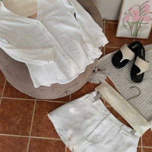 High Quality OEM ODM <b>Women's</b> Casual Solid White V-Neck Shirt <b>Skort</b> 2-Piece Set Breathable Quick Dry 100% Polyester Oxford Fabric - Product Image 2