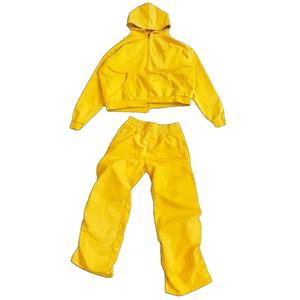 Custom Heavyweight Men's Zipper Hoodie Tracksuits Cropped <b>Oversized</b> Windbreaker Hoodie & <b>Sweatpants</b> For Men's Winter Wear - Product Image 1