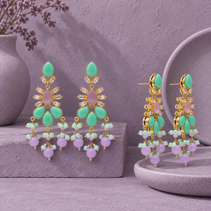 Pendientes Colgantes con Piedras Verde Menta y Lila Chapados en Oro con Cuentas Pastel, Joyería de Moda al por Mayor de Fábrica - Product Image 1