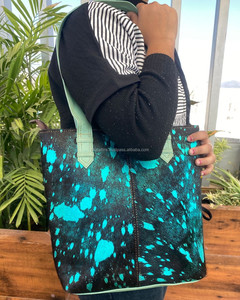 Nuevo diseñador de lujo para el cabello en cuero reciclado metálico para mujer, fabricante de bolsos de cuero coloridos a la moda - Product Image 2