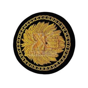 Insignias Bordadas a Mano Hechas en Pakistán, Insignias Bordadas a Mano de Alto Rendimiento en Venta - Product Image 5