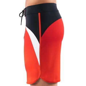 Shorts de bain pour hommes rouge et noir à séchage rapide avec cordon de serrage pour la plage, les sports nautiques et l'entraînement athlétique - Product Image 3