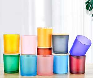Frasco de Vidrio Artesanal para Velas con Tapa de Madera, Forma Cilíndrica, Libre de Parabenos, Aroma Duradero, 6 Meses de Duración - Product Image 1