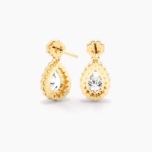 ต่างหูเพชรทรงหยดน้ำ 5 กะรัต หลายรูปทรง ผลิตในห้องปฏิบัติการ รับรองโดย IGI ตัวเรือนทอง 14K ประดับด้วยเพชรแบบ Halo เหมาะสำหรับงานปาร์ตี้ ขายส่ง รับผลิตแบบ OEM ODM - Product Image 5
