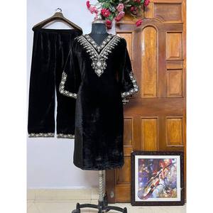 Conjunto Elegante de Talla XL con Top y Pantalón para Fiesta con Dupatta - Product Image 1