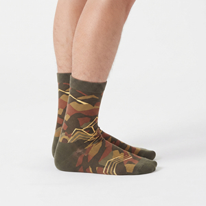 Chaussettes de sport sublimées pour hommes en gros, chaussettes de cheville personnalisées avec logo, respirantes et absorbant la transpiration - Product Image 3