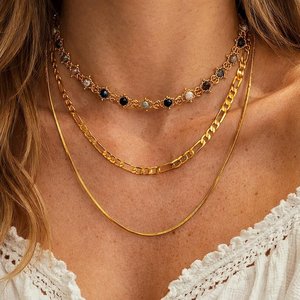 Collier superposé en argent sterling 925 plaqué or 14 carats avec perles multicolores et pendentif étoile en nacre - Product Image 3