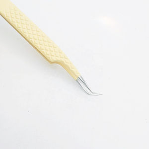 Pince à épiler professionnelle Kaamir Instruments en acier inoxydable à pointe de précision, anti-magnétique, à pointe lisse et confortable pour extensions de cils - Product Image 5