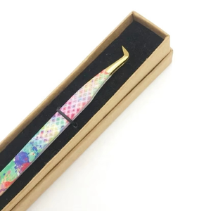 Pinzas para Pestañas de Acero Inoxidable Chapadas en Oro, Punta Suave para Volumen, Ecológicas y Sostenibles, con Recubrimiento de Papel Colorido - Product Image 4
