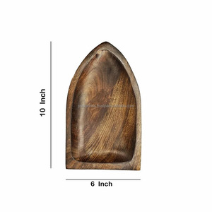 Plateau en bois durable et écologique Conception unique de bateau à rames avec fourchette et cuillère pour servir des collations à salade et du fromage pour les fêtes - Product Image 2