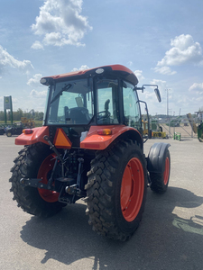 Tractor de Ruedas M4D-071 2019 de 210HP con Transmisión por Engranajes y Bomba, Suministro de Fábrica, Venta al Por Mayor - Product Image 4