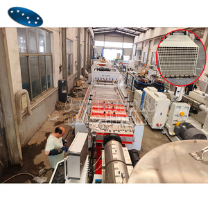 Nhựa <span class=keywords><strong>PVC</strong></span> <span class=keywords><strong>WPC</strong></span> bảng điều khiển cửa hồ sơ bảng cửa máy đùn dòng - Product Image 4