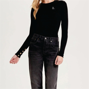 T-shirt pour femme, noir, coupe classique, non tissé, manches courtes, col rond, uni, minimaliste, 100% coton biologique, séchage rapide, respirant - Product Image 4