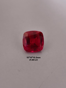 Pierre précieuse de rubis rouge poli, taille coussin, 100 % naturelle, créée en laboratoire, pour la fabrication de bijoux fins de luxe. - Product Image 3
