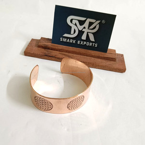 กำไลข้อมือทองแดงแม่เหล็กแบบคลาสสิกทำด้วยมือสายรัดข้อมือรักษาทองแดงบริสุทธิ์แบบปรับได้เครื่องประดับบำบัดเพื่อสุขภาพ - Product Image 6