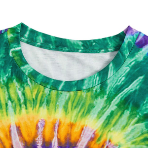 Camiseta de Manga Corta para Hombre, Cuello Redondo, Tejida, Estampado Arcoíris, Corte Regular - Product Image 3