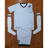 Conjunto de 3 Piezas de Uniforme de Fútbol para Hombre, Camiseta de Fútbol con Diseño de León Tribal Naranja, Pantalones Cortos y Calcetines para Partidos Profesionales