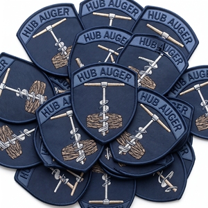 Parche bordado personalizado con escudo, insignia para herramienta de carpintería, borde Merrow, emblema para ropa, venta al por mayor, fabricante, a granel - Product Image 1