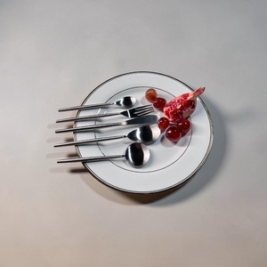 Minimalist <b>Silver</b> Plated Tea Spoons Set With Long Handles Durable Metal Utensils For Party Use - Product Image 1