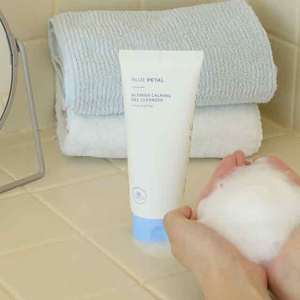 Gel Limpiador Hidratante Blue Petal, Limpiador Facial Suave, Limpieza Profunda, Hidratante, Baja Irritación, Jeju Cypress Corea - Product Image 4