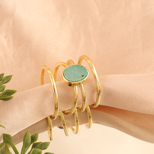 Bague en or plaqué 18 carats avec pierre précieuse Sugar Durzy, quatre couches, minimaliste, tendance, bijou de mode, forme ovale, cadeau pour elle - Product Image 4
