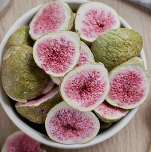 Fruta Liofilizada de Fábrica Vietnamita Proveniente de Fresa, Kiwi, Piña, Guayaba y Melocotón para Aperitivos, Coberturas e Ingredientes de Panadería - Product Image 1