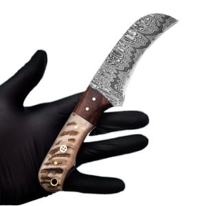 Cuchillo Táctico de Acero de Damasco Hecho a Mano con Mango de Palisandro y Hueso, Hoja Fija de 8 Pulgadas, Funda de Cuero y Orificio para Cordón - Product Image 1