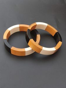 Brazalete de Resina Epoxi de Lujo, Brazalete de Resina con Cristales, Joyería Hecha a Mano, Accesorio de Moda - Product Image 2